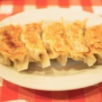 餃子を作るために必要なものをひとつ残らず挙げろ今すぐにだ