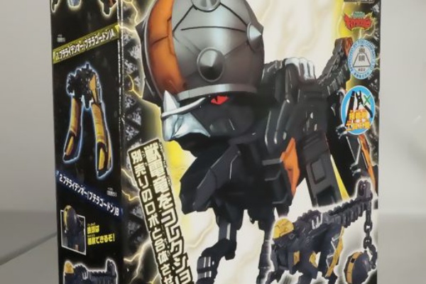 パワーレンジャー　ダイノチャージ　キュリオ　フィギュア パワーレンジャー ダイノチャージ キュリオ フィギュア Amazon