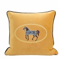 刺繍クッションカバー Horse 黄色