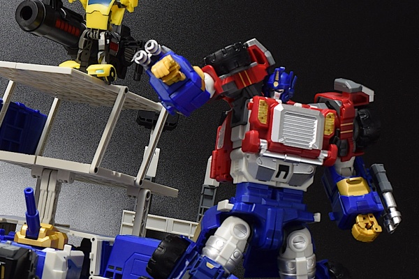 from.おもちゃ部屋 - Fans Hobby