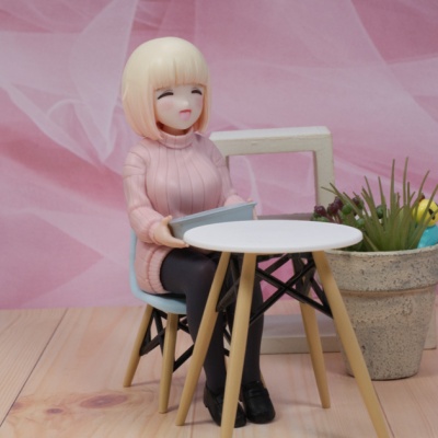 ソリッドシアター メイドの女の子 : ふぃぎゅる！