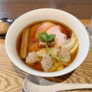 【らぁ麺 紫陽花@六番町／醤油わんたん麺＋くんたま】