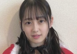 【画像】サンタコスの向井葉月さん、ガチでカワイすぎるwwwwwwwwwww