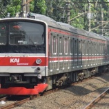 『205系横浜線H22+21編成暫定8連化&南武線ナハ41+40編成12連復帰』の画像