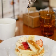 【横浜】J.S. PANCAKE CAFE マークイズみなとみらい店 カスタムサラダ＆パンケーキセット