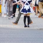 【悲報】JKさん、「文化祭のメイドカフェ」にチー牛が来て困惑の表情を浮かべてしまう⇒！(画像あり)