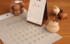 【100均】便利でおしゃれな『カレンダー』みつけた！毎年リピートしたいお気に入りアイテム！