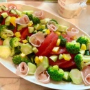 残り野菜のサラダ