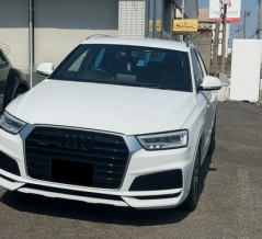 AUDI Q3×プラグ交換