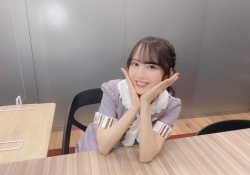 【画像】佐藤楓ちゃん可愛すぎだろ........なんとか浮上して欲しいわ