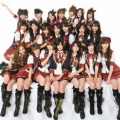 AKB 衣装も私服も！前田敦子も大島優子も「普通の女の子」だった。アイドルの魔法をかける、AKBの衣装哲学