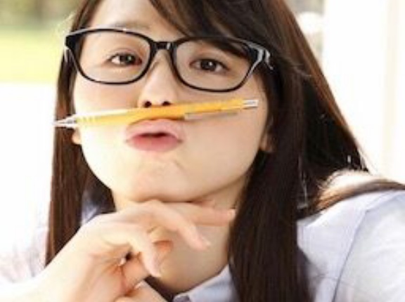 【流出】あの15歳未成年アイドル、流出写真を晒され活動停止に追い込まれてしまう…