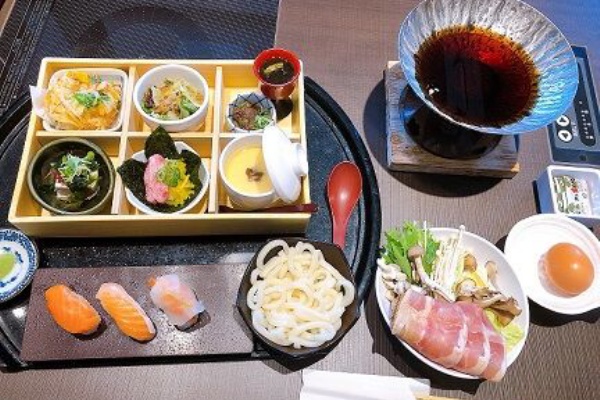 あっちこっち ここdeランチ 和食 どんぶり物