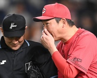 【画像】昨日の10回裏の新井さんの顔wwwwwwwwwwwwwwwwwwwwwwwwwww