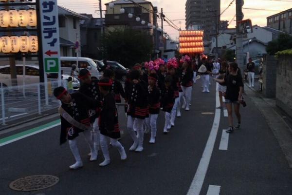 堺市の夜遊び 平成28年の11月より介護関係の仕事をしてます 津久野だんじり祭り 堺市の夜遊び 平成28年の11月より介護関係の仕事をしてます 津久野だんじり祭り