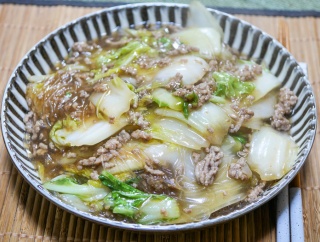 とろ〜り「白菜と豚ひき肉の春雨炒め」&「またお店がひとつ」