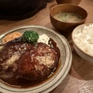 東京で行列が出来る人気店が大阪に上陸‼️「山本のハンバーグ 心斎橋店」で絶品ハンバーグに舌鼓♡