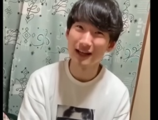 人気ユーチューバー「指名手配中の八田與一は大阪の西成に居ます！　今日、西成の花園付近でうちの居酒屋のスタッフが1人で歩いてるのを見かけて警察に電話したみたいです！」