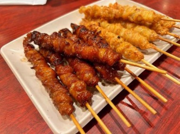 焼き鳥でタレ皮好きな奴ｗｗｗ
