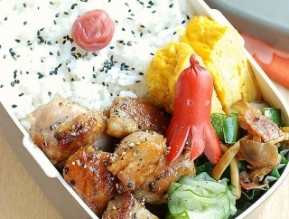 照り焼きチキン弁当【ウォーキング】