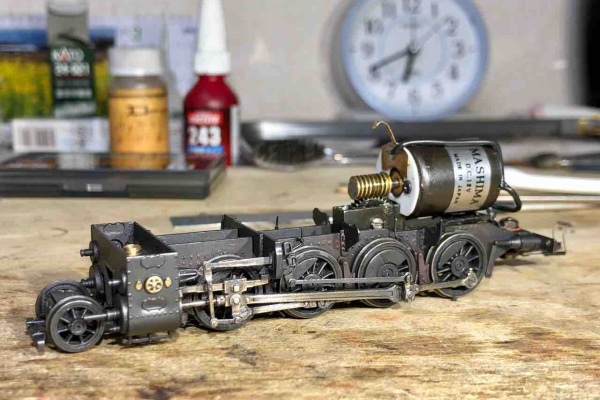 愛犬クマの鉄道模型製作備忘録 - 珊瑚1/87 9600製作備忘録