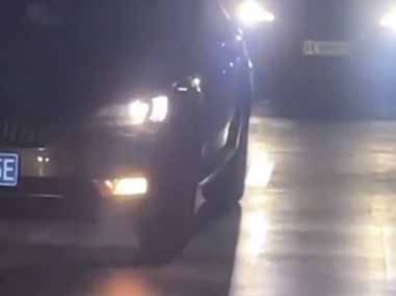 【大迷惑】 道の真ん中でケンカしているヤツがいた。お前が割り込んできたんだろ！ → 駐車場でトラブルです…