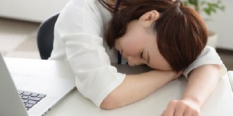 8年付き合って同棲を始めて結婚届準備してた矢先、残業終えて遅くに帰宅したら、動かない嫁がいた。慌てて揺すろうとしたら冷たかった…