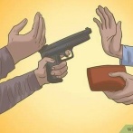 ブラジル「お前らの国でも銃を突きつけられて強盗ってよく起きる？」