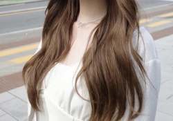 モデル級スタイルの乃木坂OGさんの近影、美しすぎるwwwwwww