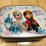 『空前のアナ雪ブーム到来！無意味過ぎたプレミアムカップルシート(((( ;ﾟдﾟ)))』の画像