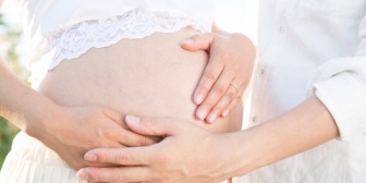 夫が出産の大変さを全く理解してなくて驚いた。お前の超快便みたくスポーンと出ました！とはならないんだよ