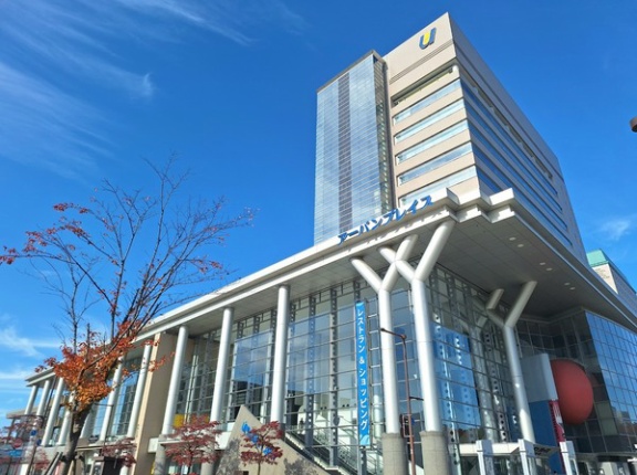 富山市牛島町にある『オーバード・ホール』の『大ホール』が改修工事のため長期休館するらしい。11月17日～