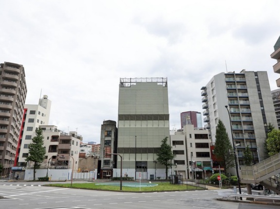 地上45階「三田五丁目西地区市街地再開発事業」の既存建物解体状況！住友不動産による白金高輪駅エリアのタワーマンション（2026.10.4）