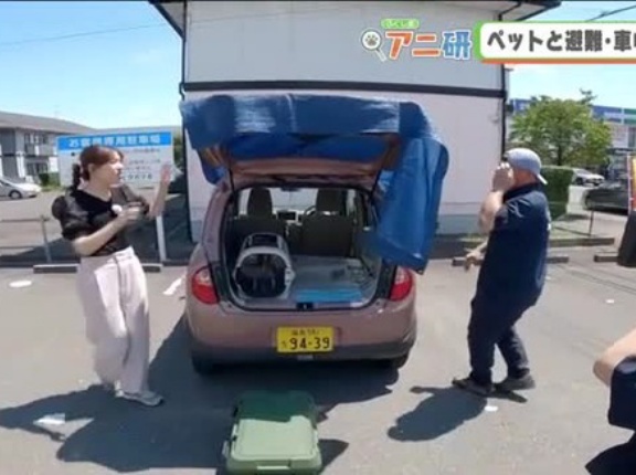 今回車中泊が注目されたけど、何が必要？トレイとかこういうの買えばいいのか教えて、あと便利なもの！
