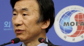 韓国外相「民族主義と歴史修正主義が結合し爆発寸前」