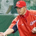 カープの『新打撃コーチ』は誰？石井琢朗が一番人気