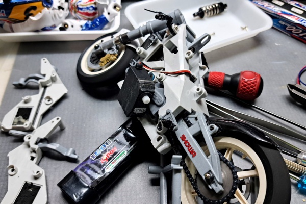 プラドの趣味の備忘録 - ・ハングオンレーサー