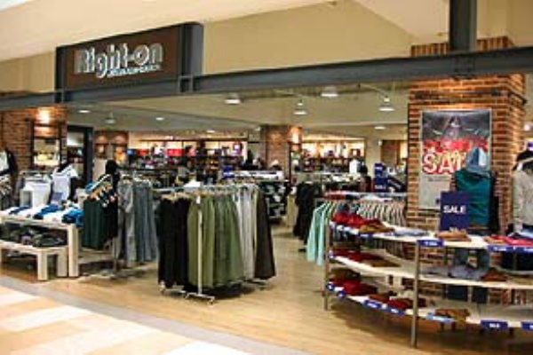 ライトオンでジーンズ選び ららぽーとtokyo Bay店 ライトオンで服えらび ライトオンのジーンズ