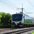 7月13日撮影　「リゾートビュー諏訪湖」と「TRAIN　SUITE四季島」と「あずさ74号」