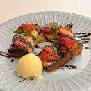 【HAND BAKES Shinjyuku】いちごのリースフレンチトースト