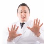 医者「予約時間から10分遅れてしまいました！すみません！」 → 予約患者さん、あり得ない理由でめちゃくちゃブチギレてしまう…