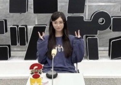 井上和のANN、階段を駆け上がるおバカクイズ企画