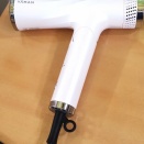 このドライヤーは髪にも優しいです