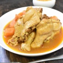 ホロホロ食感♪鶏手羽元のスパイシートマト煮込み