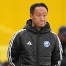 町田サポ「黒田はホテルマンとしての社会人経験があるから、元教員であっても社会常識があるはず！」←3か月で逃げてる奴がまともな訳ないだろ