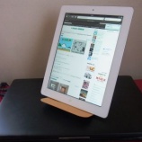 『ブックスタンドを改造してiPad用のスタンドを自作!』の画像