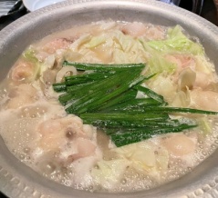 姫路　博多もつ鍋♪《わん》