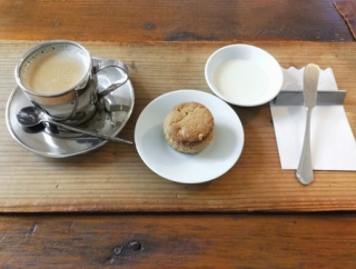 アンティークな雰囲気にまったり〜多治見郊外の住宅街の一軒家ひっそり佇む隠れ家カフェ/moss