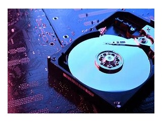HDD価格、1週間で半額以下に値下り、26TBが10万4,500円