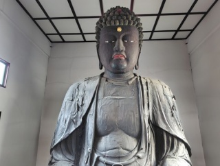 願わくは 花の下にて 春死なん  …